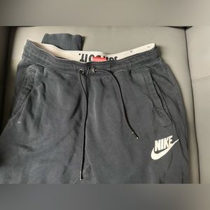 Black Nike just do it sweatpants